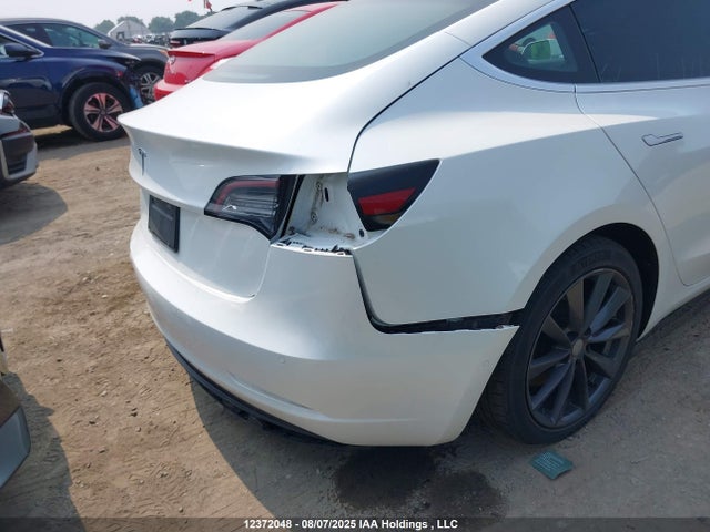 5YJ3E1EA6LF642721 Tesla 2020