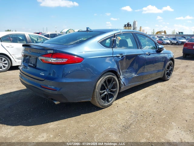 3FA6P0HD2KR144347 Ford 2019