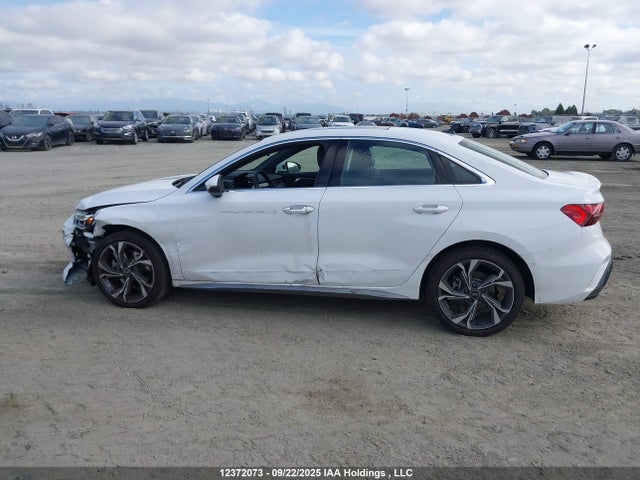 Audi 40 tfsi (2.0t) 2025 WAULUCGY8SA044787 Image 15