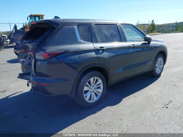 Mitsubishi 2025 2025 JA4J4UA81SZ614746 Image 4