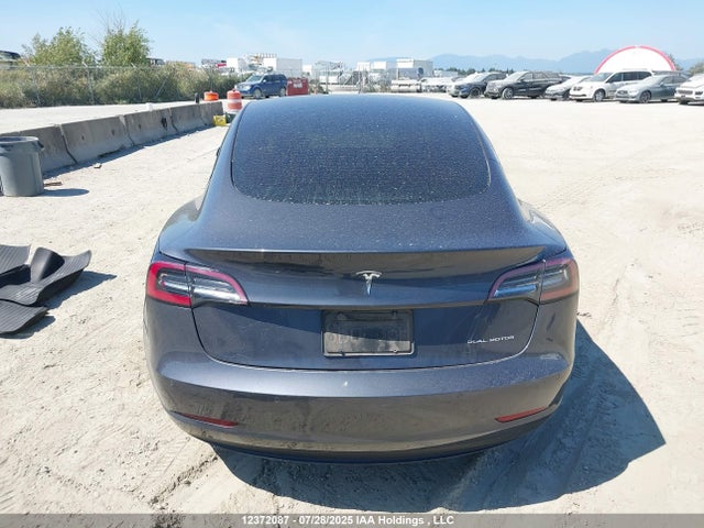5YJ3E1EB4NF299029 Tesla MODEL 3