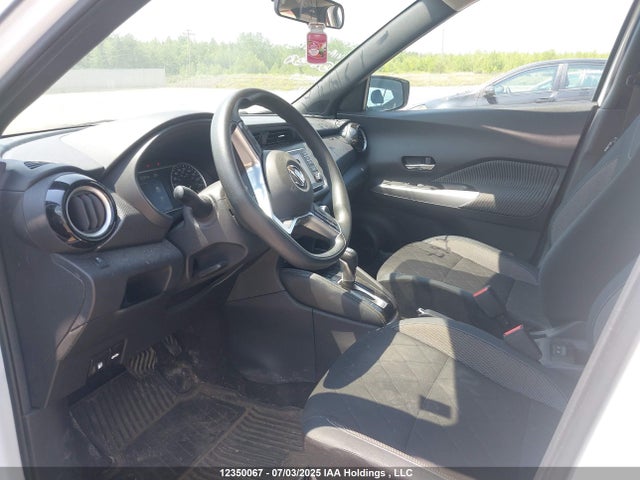 3N1CP5CU4KL549553 Nissan 2019