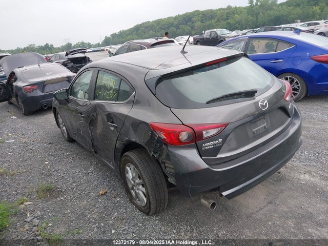 3MZBN1L74HM142317 Mazda pe