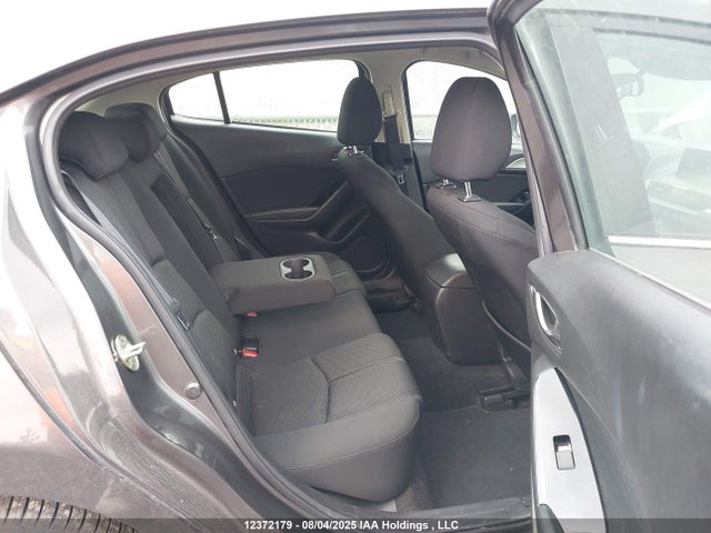 3MZBN1L74HM142317 Mazda pe