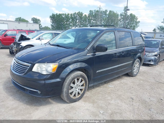 2C4RC1BGXER386454 Chrysler Town and Country
