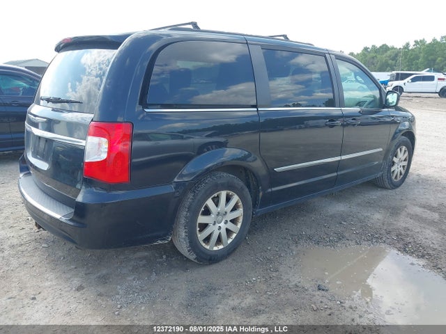 2C4RC1BGXER386454 Chrysler Town and Country