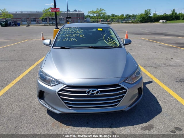 5NPD74LF1HH089872 Hyundai Elantra