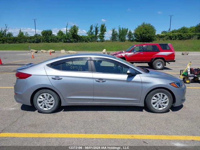 5NPD74LF1HH089872 Hyundai Elantra