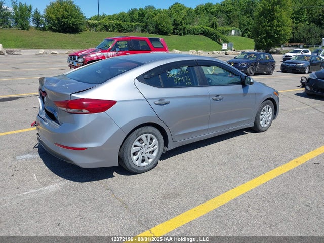 5NPD74LF1HH089872 Hyundai Elantra