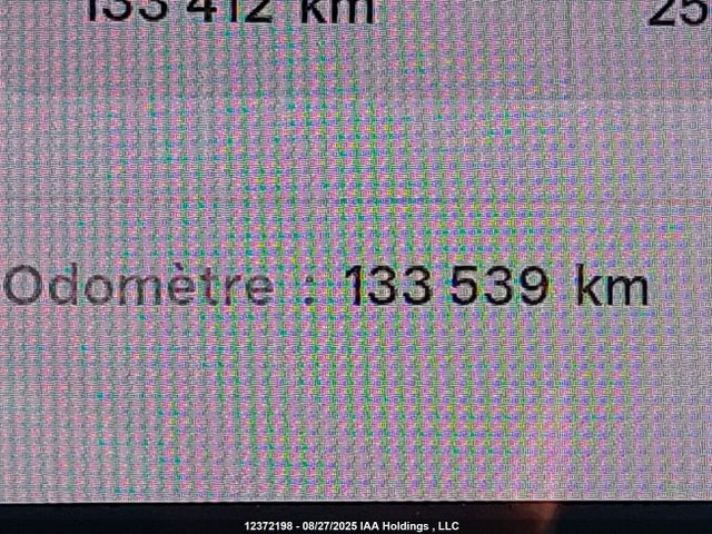 5YJ3E1EBXJF134385 Tesla MODEL 3