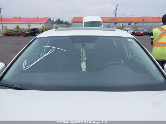 3VWD07AJ9FM308403 Volkswagen 1.8t