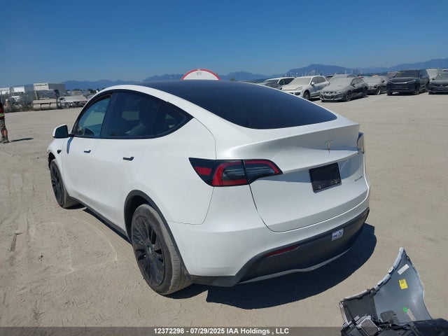 7SAYGDEEXPF759635 Tesla 2023