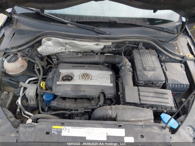 WVGJV3AX9EW586457 Volkswagen Tiguan