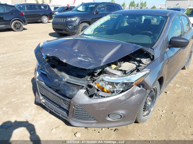 Ford Focus 2014 1FADP3E26EL352553 Image 6