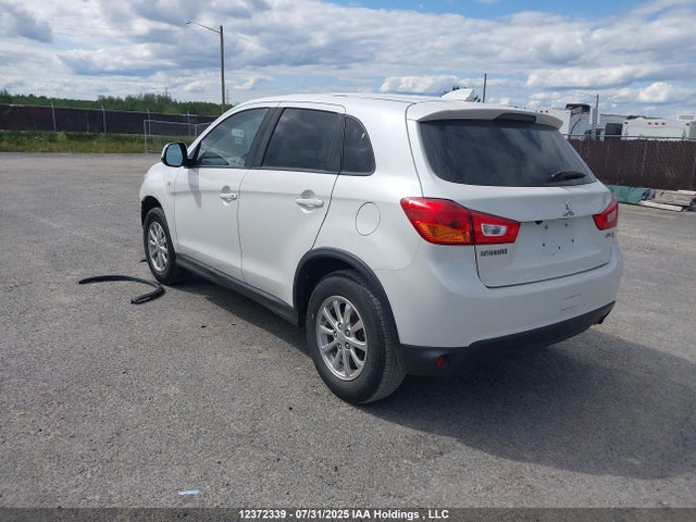 Mitsubishi 2.0 dohc mivec 2017 JA4AH3AU3HZ601677 Image 3