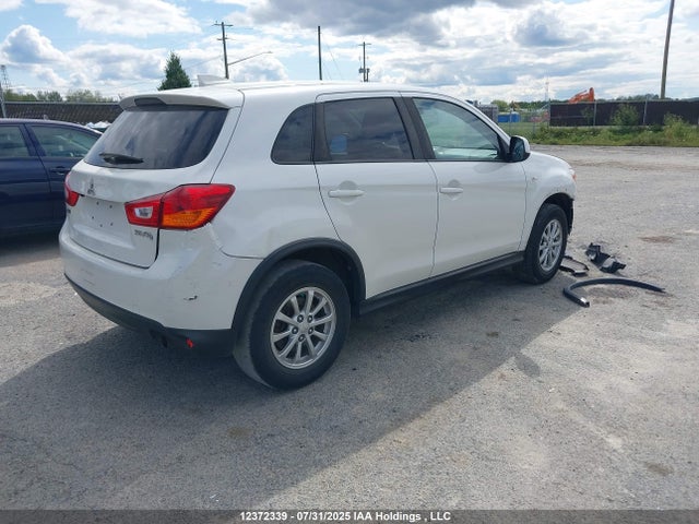 Mitsubishi 2.0 dohc mivec 2017 JA4AH3AU3HZ601677 Image 4