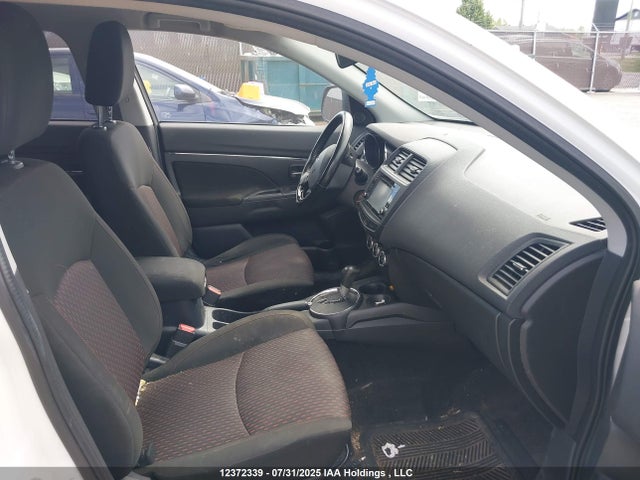 Mitsubishi 2.0 dohc mivec 2017 JA4AH3AU3HZ601677 Image 5