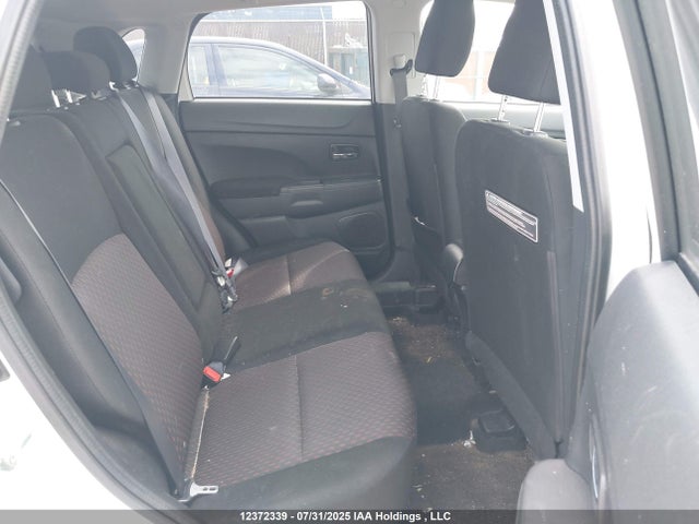 Mitsubishi 2.0 dohc mivec 2017 JA4AH3AU3HZ601677 Image 8