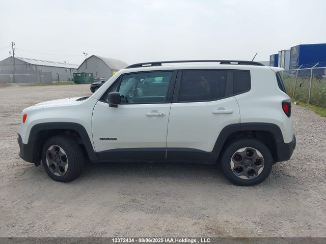 ZACCJBAT2GPE09913 Jeep Renegade