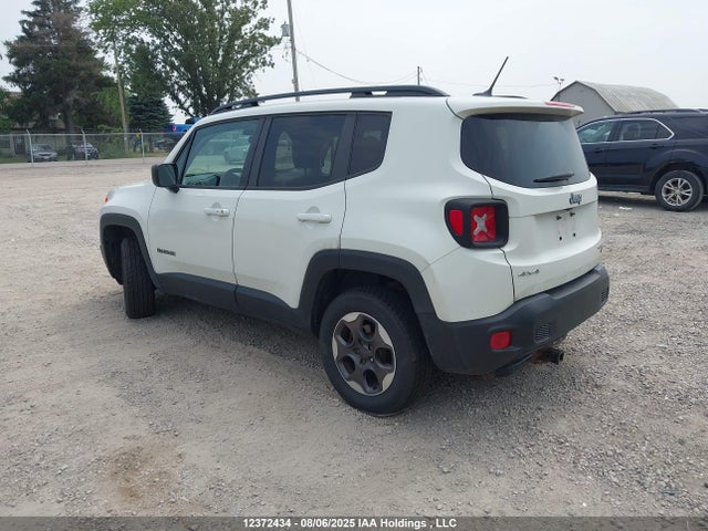 ZACCJBAT2GPE09913 Jeep Renegade