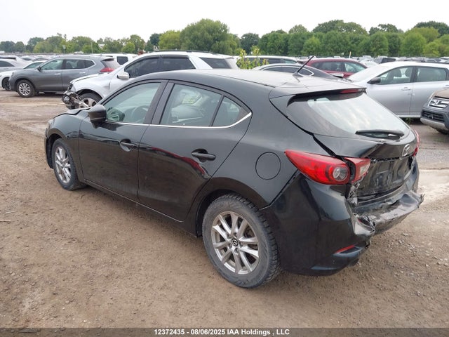 JM1BN1L76J1155303 Mazda pe