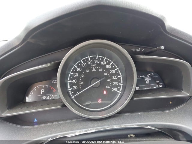 JM1BN1L76J1155303 Mazda pe