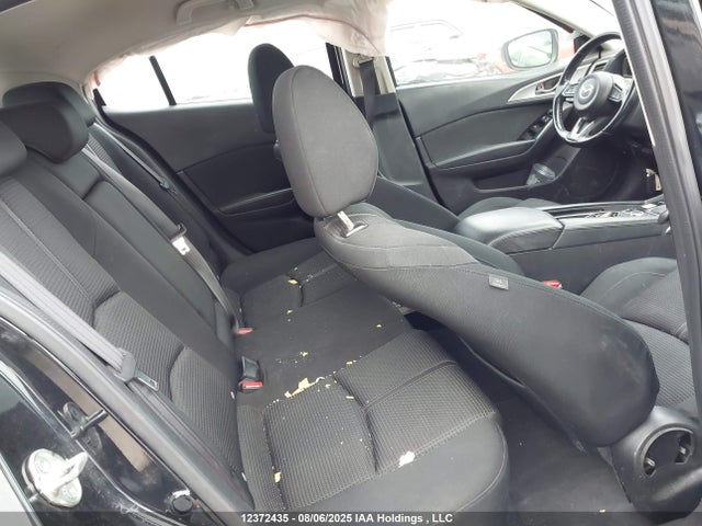 JM1BN1L76J1155303 Mazda pe