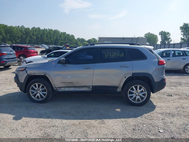 1C4PJMBS6GW365288 Jeep Cherokee Trailhawk