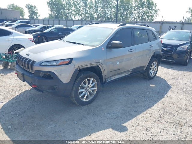 1C4PJMBS6GW365288 Jeep Cherokee Trailhawk