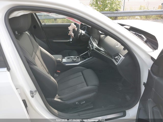 BMW 330I 2024 3MW89FF07R8E64065 Image 5