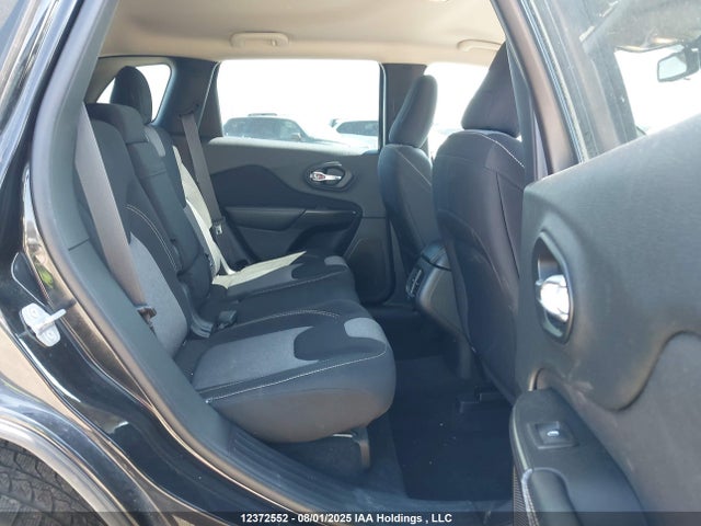 1C4PJMAB7EW164272 Jeep 2014