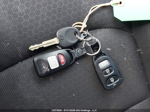 Hyundai Elantra 2017 KMHD84LF3HU103351 Image 11