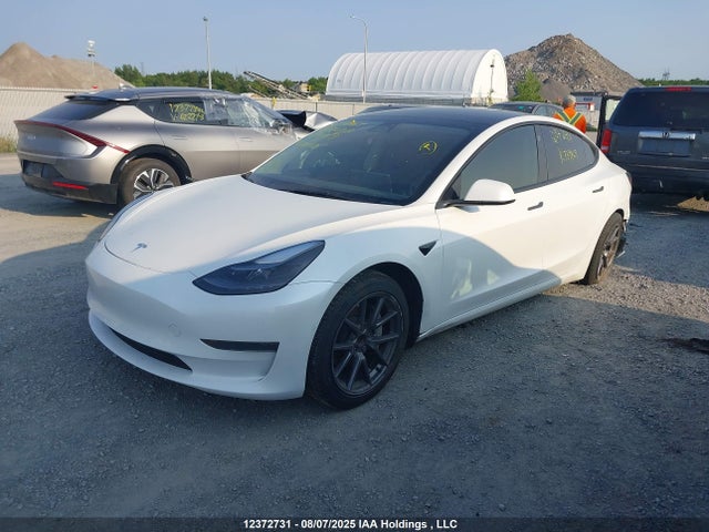 5YJ3E1EA4NF339469 Tesla MODEL 3