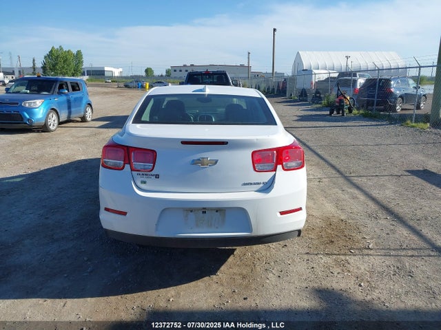Chevrolet lkw 2015 1G11C5SLXFF309411 Image 17