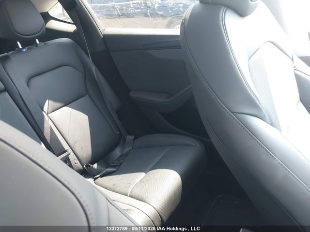 7SAYGDEE7TF321973 Tesla 2026