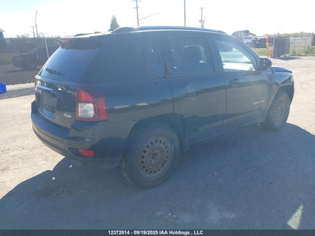 Jeep 2014 2014 1C4NJDAB5ED566214 Image 4