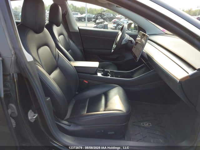 5YJ3E1EA5LF609368 Tesla MODEL 3