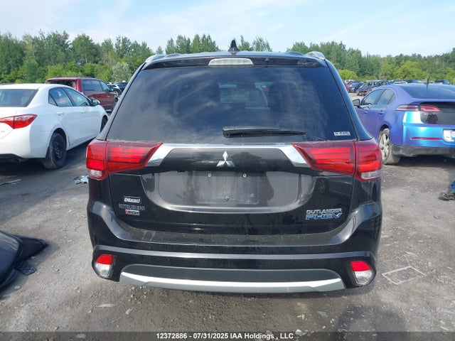 Mitsubishi s61 - y61 2018 JA4J24A52JZ620386 Image 17