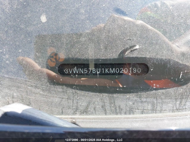 3VWN57BU1KM020190 Volkswagen 1.4 tsi