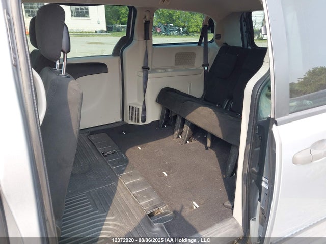 Dodge 2015 2015 2C4RDGBG1FR633930 Image 8