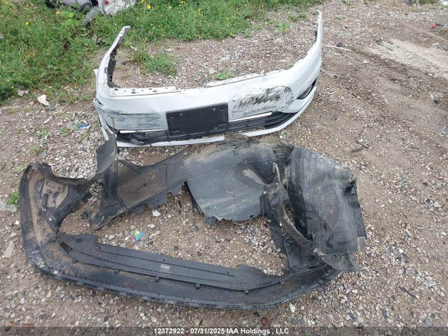 3VWG17AU5JM284873 Volkswagen 2018