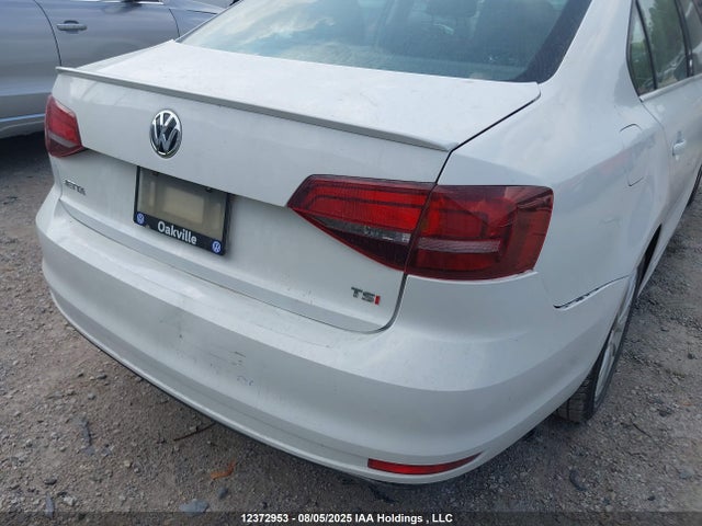 3VWDB7AJXHM232882 Volkswagen Jetta Wolfsburg Edition