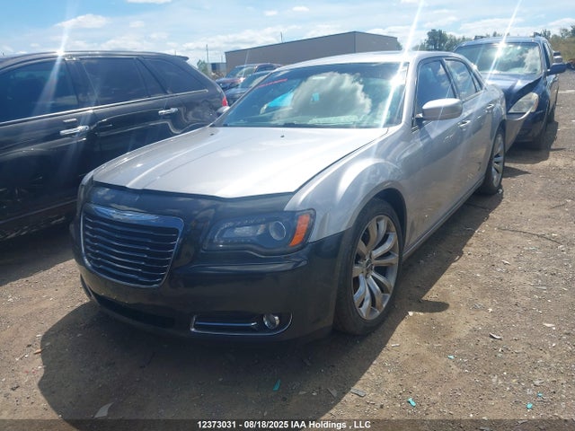 Chrysler 2014 2014 2C3CCABG8EH377090 Image 2