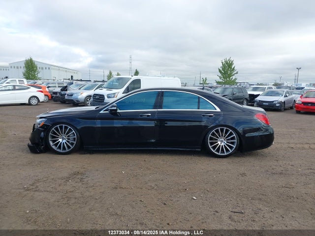 WDDUG8GB4JA358836 Mercedes-Benz S 560 4matic