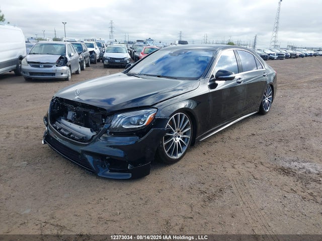 WDDUG8GB4JA358836 Mercedes-Benz S 560 4matic