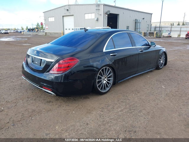 WDDUG8GB4JA358836 Mercedes-Benz S 560 4matic