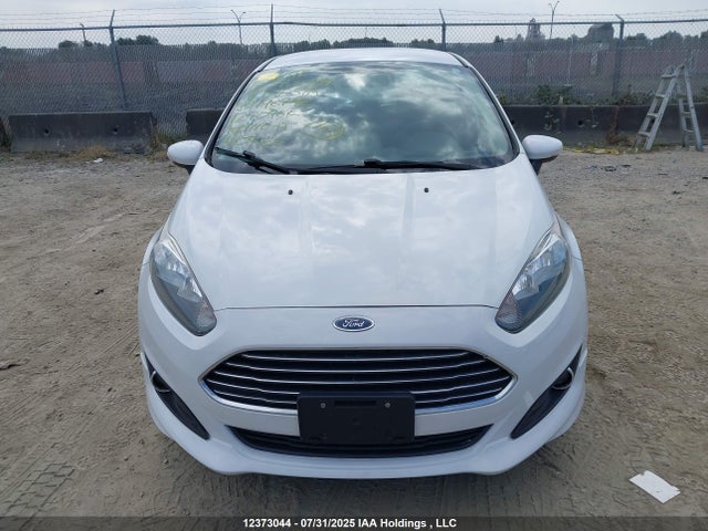 Ford FIESTA SE 2014 3FADP4EJ0EM198742 Image 32