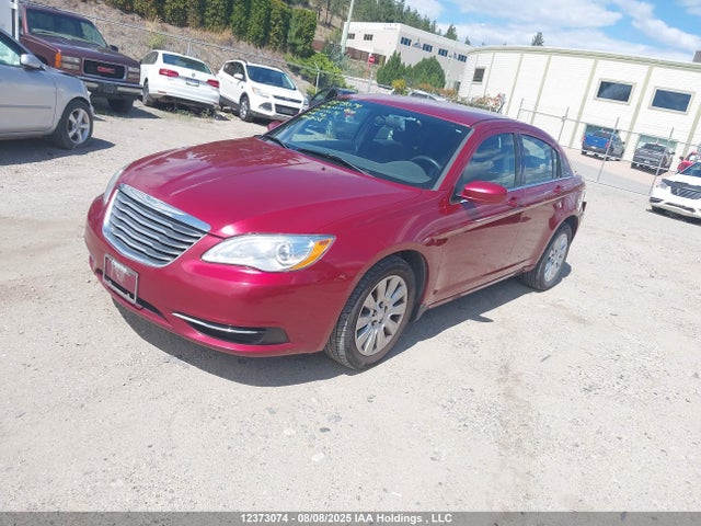 Chrysler 200 2014 1C3CCBAB5EN230079 Image 2
