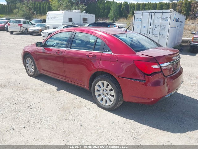 Chrysler 200 2014 1C3CCBAB5EN230079 Image 3