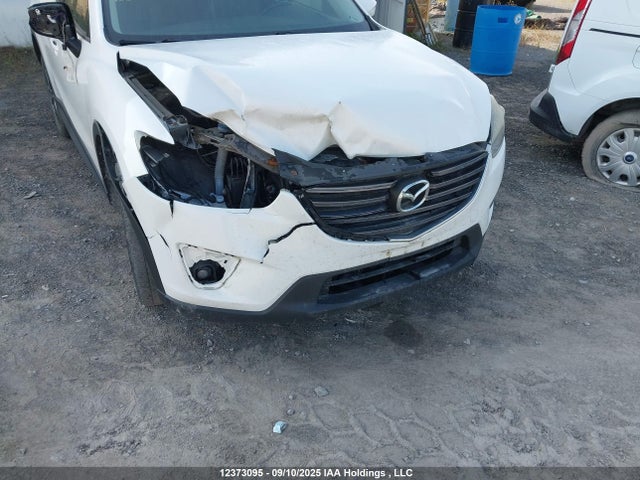 Mazda py 2016 JM3KE4DY6G0730112 Image 6